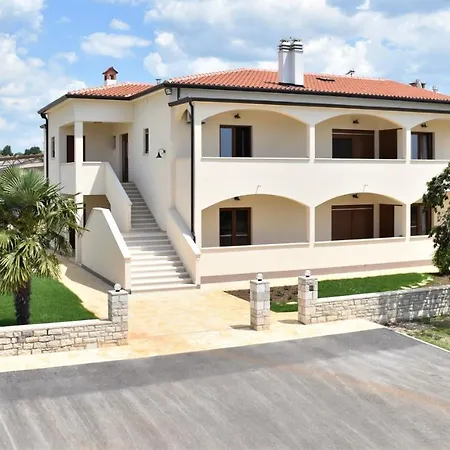 Apartmani Diana Novigrad (Istria) Exterior photo